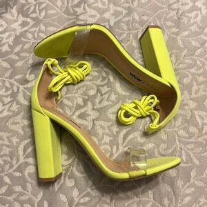 🍋‍🟩Fashion Nova - Lose it all heel🍋‍🟩